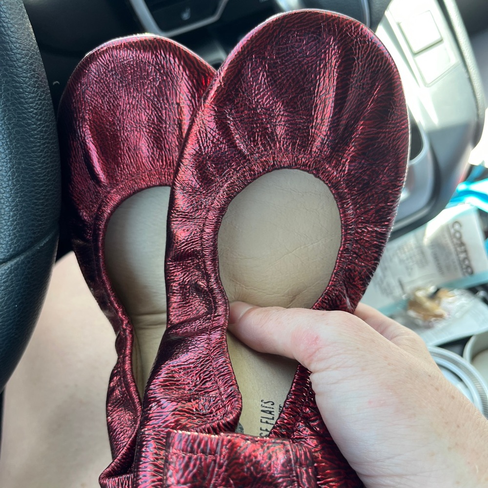 Excellent Used Condition - worn once - Red Shimmer Storehouse Flats Size 8.5
